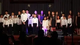 Bella Nota 2015 - I Saw Mommy Kissing Santa Claus