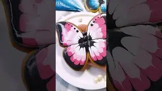 как вам дизайн пряника? обучаю росписи в Инстаграм artcookies.ru ❤️ Подписывайся  #имбирныепряники