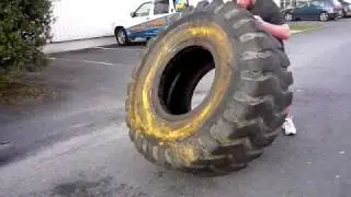 MMA Fighter luke doing some Functional training