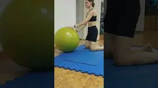 #пилатес #фитбол #здороваяспина #здоровыесуставы #красиваяосанка #pilates #stretching #растяжка #лфк