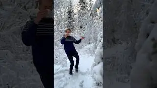 Melting all that snow with #FIREBALL 🔥☄️🕺 #pitbull #dance #snow #norway #coffeelover #happylife
