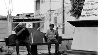PASEO EN CATEMACO FOTO BN