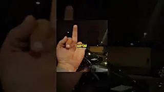 Копы не любят шоколадок...