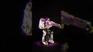 Strike A Pose | 80s Week | TRANSFORMERS 40th ANNIVERSARY
