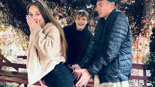 УГАДАЙТЕ ЧЬЯ ПОПА!))