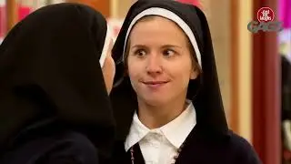 Two Nuns making out in public passionately_oxkwzZyeYaU #000