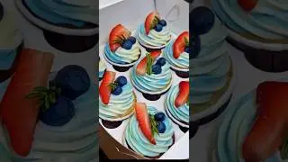 МАЛЕНЬКИЙ ТОРТ И ПИРОЖНЫЕ #тортрецепт #торт #кондитер #выпечка