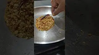 शेंगदाणे चटणी #aartiarke #recipe #maharashtranrecipe #चटणी #shrots #ytshorts #chatni