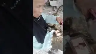 Asyiknya nenek ini nonton film wik wik