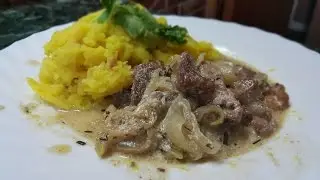Рецепт свинины в сливочном соусе