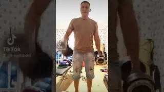 Качаем под песню  gidayyat Всем Акунаматата