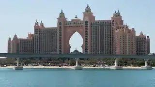 Beautiful view of the new Pointe, Dubai on the Palm Jumeirah!