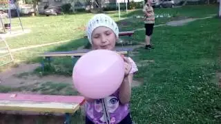 Надуй и отпусти шарик😹