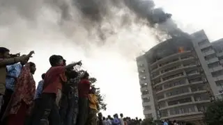 WARNING!! 144 DEAD INDIA GARMENT FACTORY FIRE CLOTHING WORKER KILL