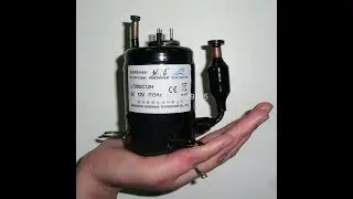 Автомобильный компрессорный холодильник 12/220В.Обьем 15L.Обзор Часть 1.