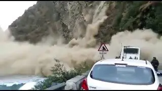 Landslide at Kullu - Manali National Highway 21