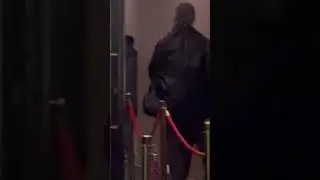 How to sneak into a rooftop bar in New York City 🤣 #funny #rooftop