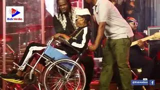 MZEE ZAHIR ALLY ZORRO bado ni MZIMA kwenye KUIMBA/UTAPENDA akiimba AKIWA KWENYE wheel Chair...