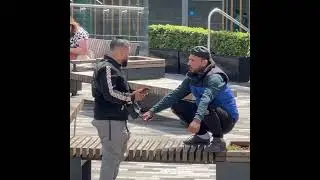 Swapping shoes with this stranger😁 