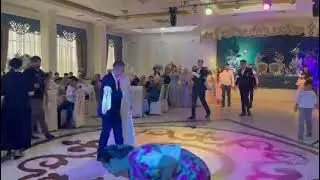 г.Кизляр  Б/З "Версаль" свадьба танец жениха и невесты Имам и Юзель  27.07.2024г.