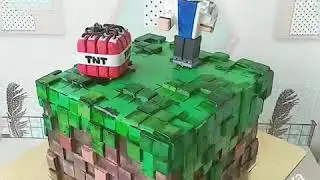 Minecraft cake