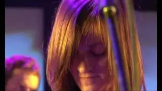 Mafalda Veiga  - Abraça-me bem