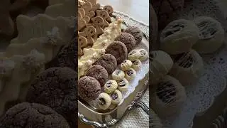 Raspberry thumbprint cookies