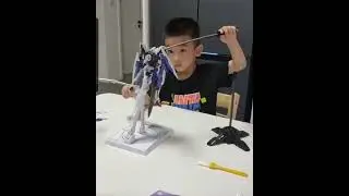 9 seconds of Gundam Pain