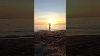 Stunning sunset on the Mediterranean coast. #goldensunset #mediterraneansea #alanya