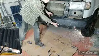Как снять передний бампер на Фольксваген транспортер Т4