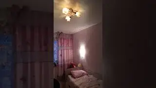лампа поёт!