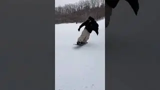 andy 540 snowboard флэт фристайл #groundtrick #snowboarding #butter