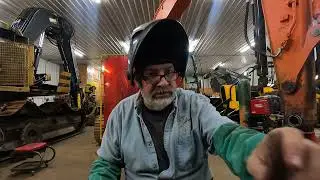 Excavator Bucket Rebuild. Welding with Mike