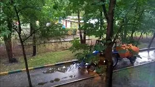 Идиотов из ГБУ Жилищник в Бирюлево Западное не останавливает даже дождь на улице (4-ая серия)
