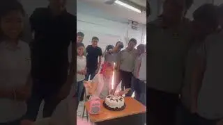 Primer festejo 🎉🎂 de Rasshly en su prepa con sus compañeros 🎉🎂🩷sus DULCE 16🎉🎂🩷 te amo ❤️