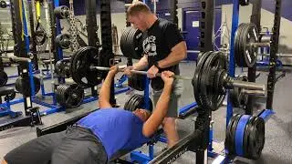 240lbs New PR Benchpress💪🏽