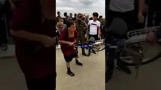 Аьхь ду! (Шелахь вилсипедш йоькъш хилла)