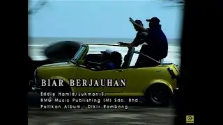 Biar Berjauhan - Kapilla [Official MV]