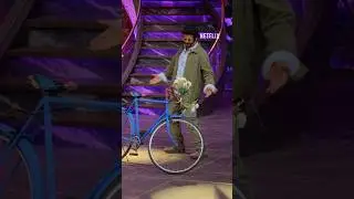 Sunil Grover's HILARIOUS SRK Mimicry 🤣 | 