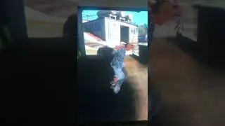 Jit falls through a car #skate3