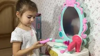 Детский туалетный столик трюмо для девочки  Модница