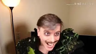 Somebody once told me hands off my macaroni but it's Remus from Sander's Sides