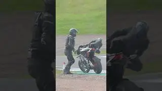 Can’t Park There Mate 🤯😱 #motorcycle #fail #trendingshorts #moto #motogp #superbike #motorbike