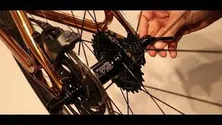 Urwahn Bikes - Making of Schmolke road bike PT2 - 3D printed steel frame meets lightweight carbon