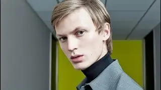 Male Model: Jonas Glöer