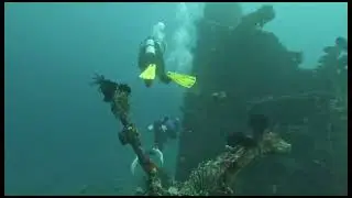 UNDER WATER SARMI