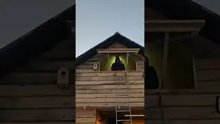 Окно на втором этаже в БАНЕ