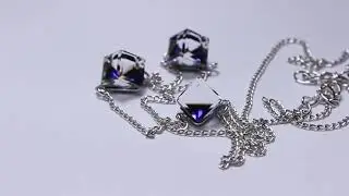 Колье «Миражи» с синими кристаллами-хамелеонами Swarovski