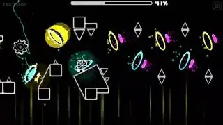 [EPIC LAYOUT #87] Pyramid layout by Raelvy | Geometry Dash 2.11