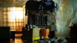 Transformers Age of Extinction Stop Motion Part 2 (Cade finds Optimus)(English)
